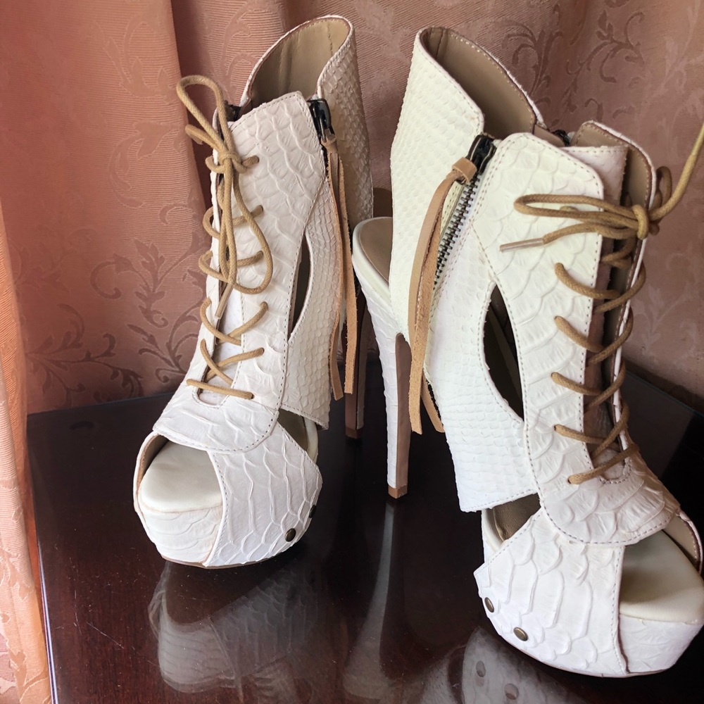 NEW Kate Ferguson Eraussi Ice - Cream Leather 7.5 - Picture 3 of 6